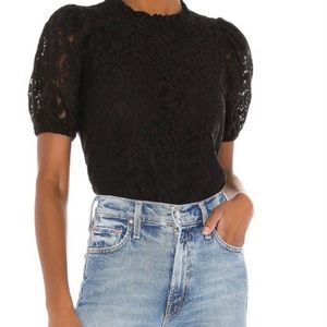 I State Puff Sleeve Lace Top